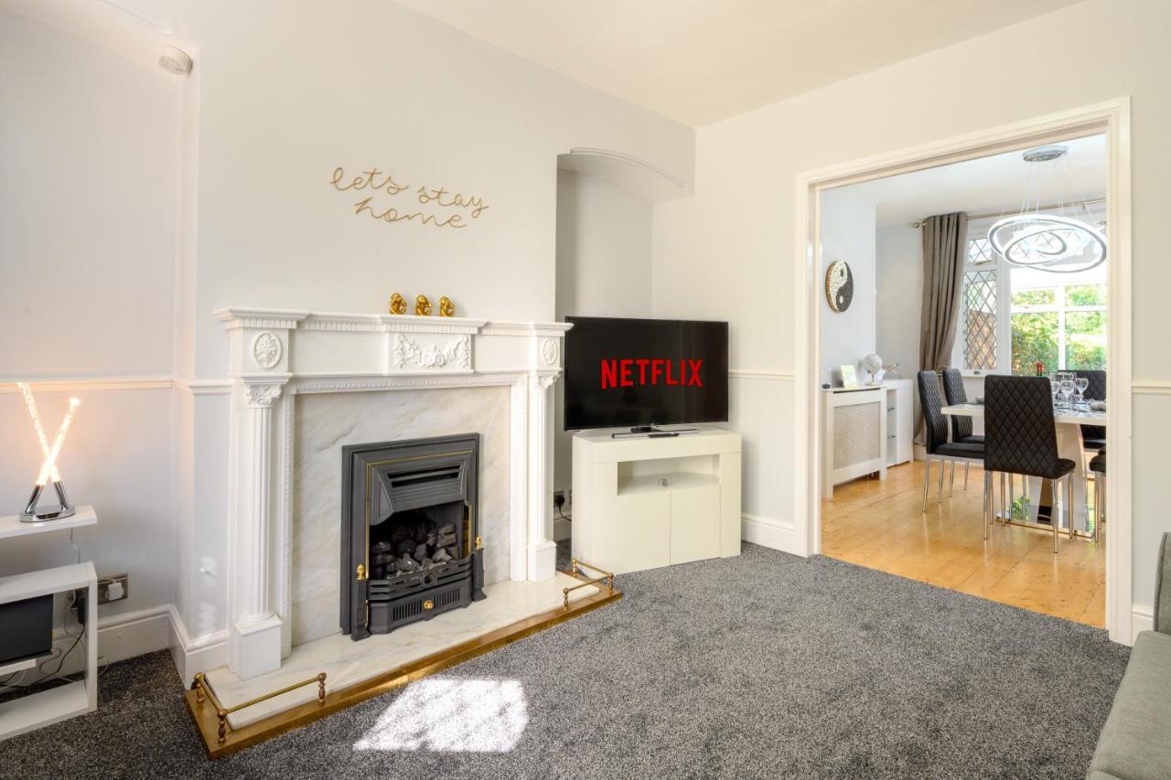 Mulberry House - Luxurious And Modern 4-Bed In Solihull Near Nec,Jlr, Airport, Resorts World, Hs2 Εξωτερικό φωτογραφία