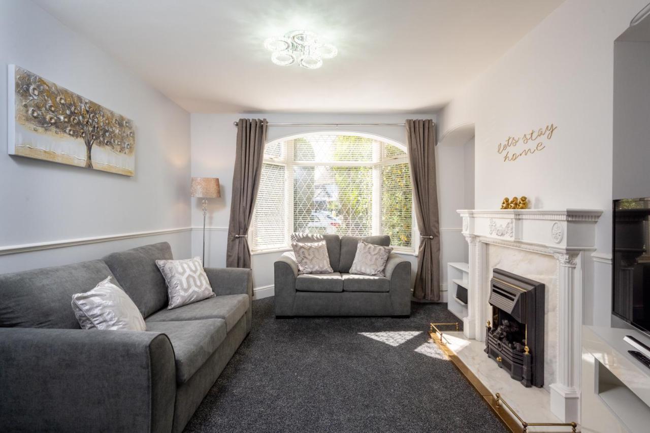 Mulberry House - Luxurious And Modern 4-Bed In Solihull Near Nec,Jlr, Airport, Resorts World, Hs2 Εξωτερικό φωτογραφία