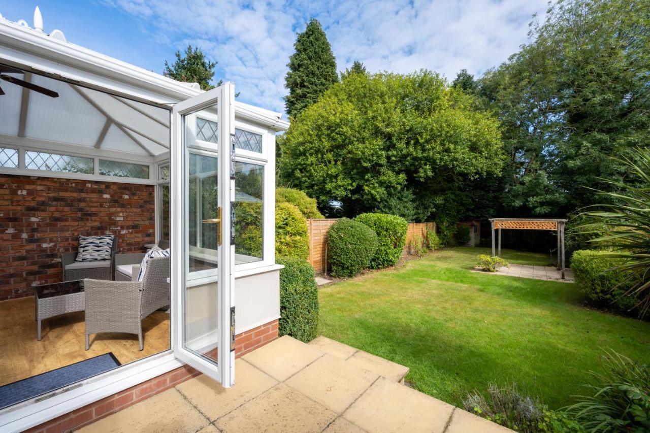 Mulberry House - Luxurious And Modern 4-Bed In Solihull Near Nec,Jlr, Airport, Resorts World, Hs2 Εξωτερικό φωτογραφία